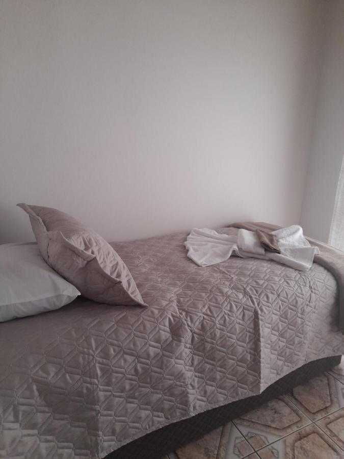 Apartamento Com Varanda Nos Quartos E Sala - Residencial Zanin Canela Exterior foto